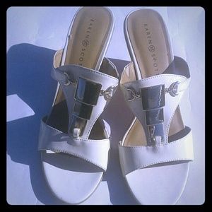 Karen Scott Kira Slide Ivory Sandals